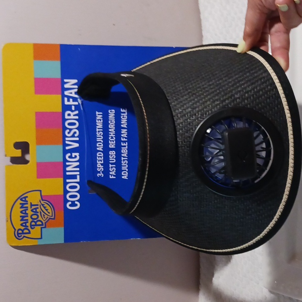 Awesome! Banana Boat With 🏖 Cooling Visor Fan  Adjustable🛳🏝🛥🩱